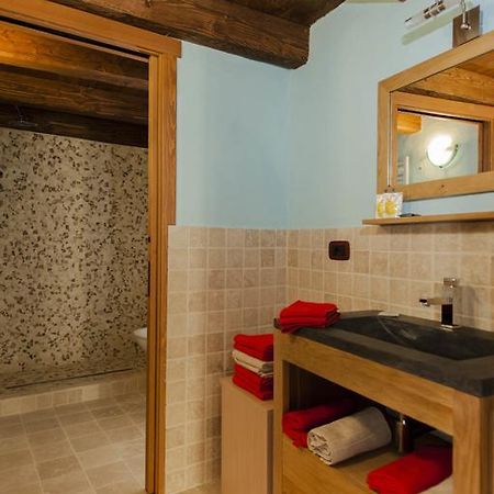 לה סאלה Emilio Apartments חדר תמונה